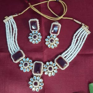 Fancy Kundan Beads Jewellery Set