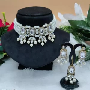 Artificial jewellery