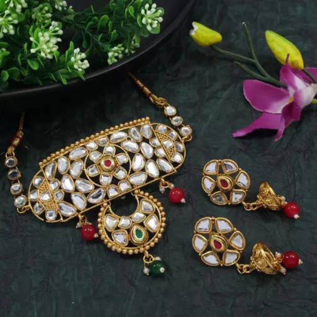 Artificial jewellery