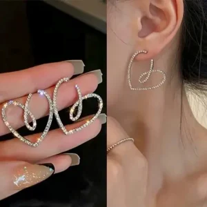 Twisted Hearts Sparkle Earrings